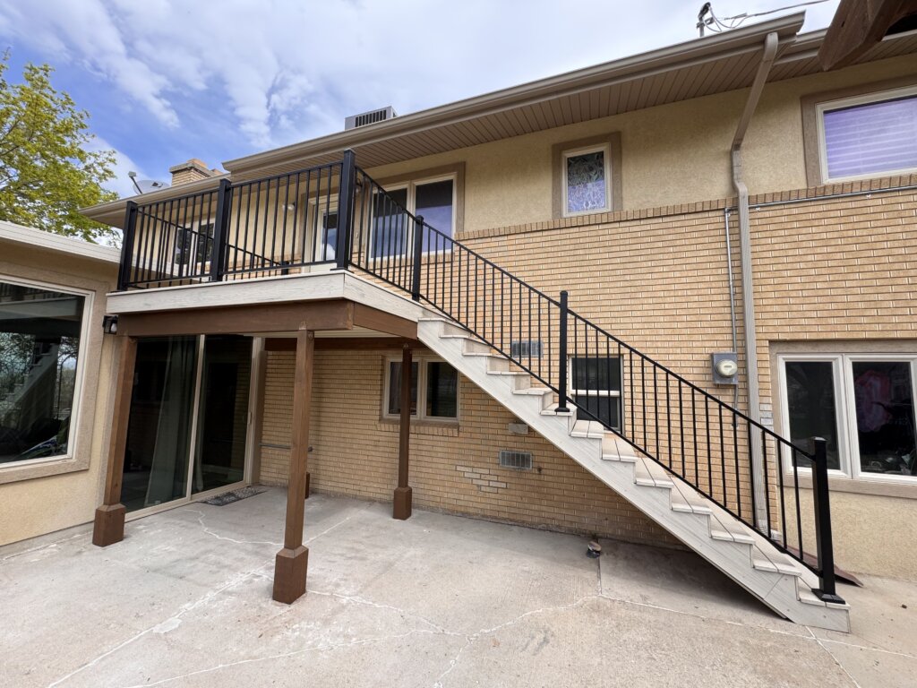 Utah County Deck Builder Old Deck Update Rebuild Remodel Salem Ut Remodelaholic